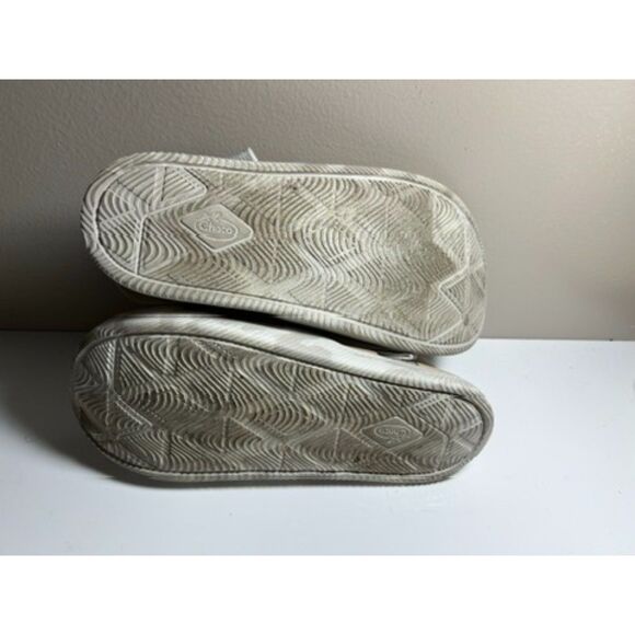 Chaco Chillos clogs. Size 8(W). - Picture 7 of 8